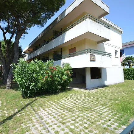 Isotta Apartman Bibione